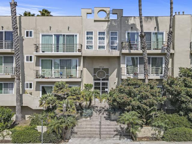 Apartment for sale in Los Angeles