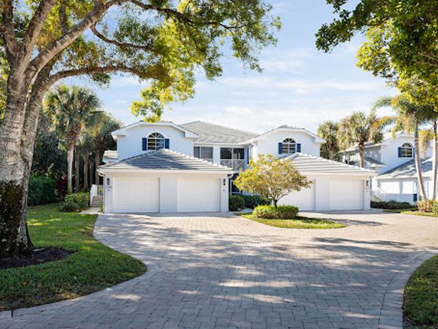 Apartment for sale in Naples, Florida