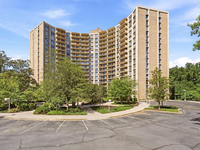 Apartment for sale in Silver Spring, Maryland