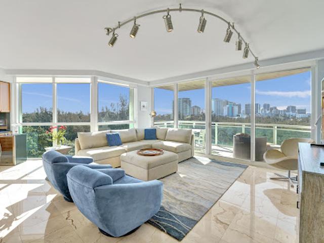 Apartment for sale in Fort Lauderdale, Florida