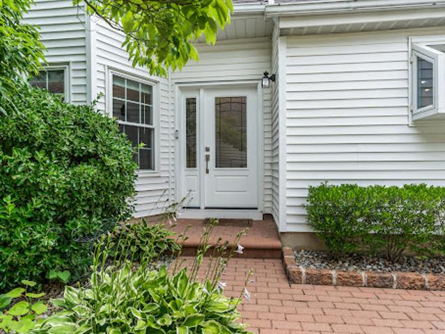 Apartment for sale in Monmouth, New Jersey