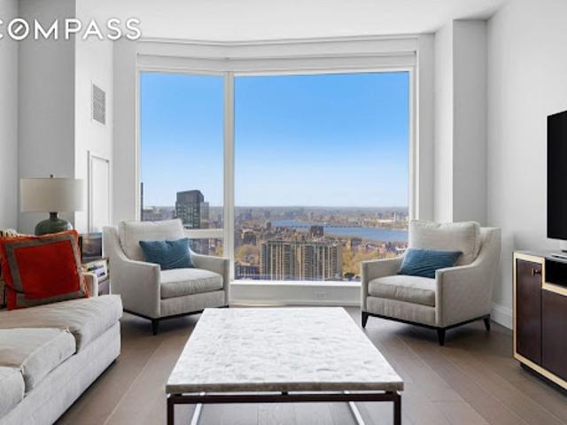 Apartment for sale in Boston, Massachusetts