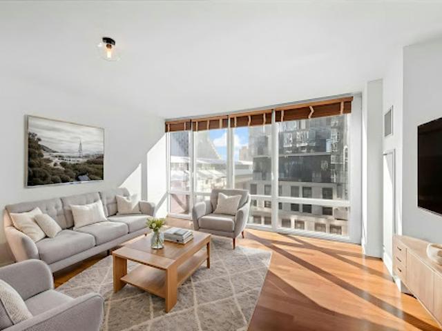 Apartment for sale in Arverne, New York