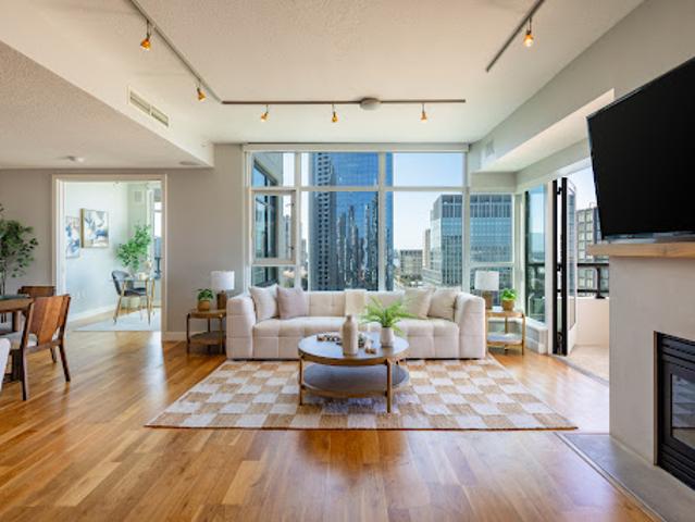 Apartment for sale in San Diego, California