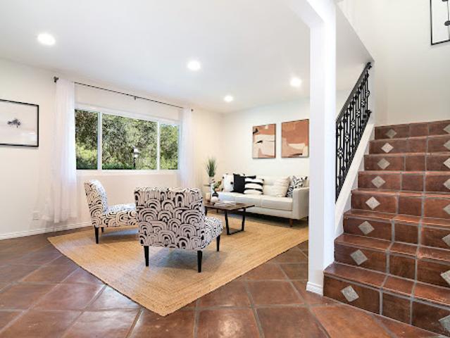 Apartment for sale in Newbury Park, California