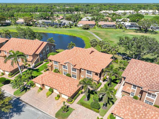 Apartment for sale in Bonita Springs, Florida