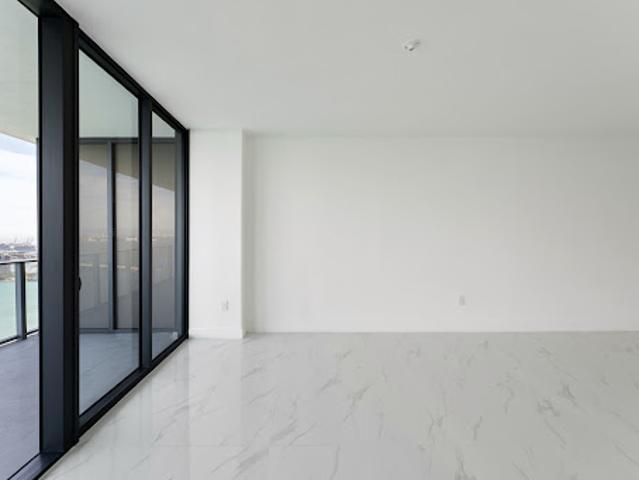 Apartment for sale in Miami, Florida