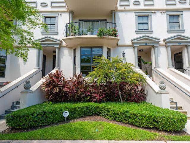 Apartment for rent in Coral Gables, Florida