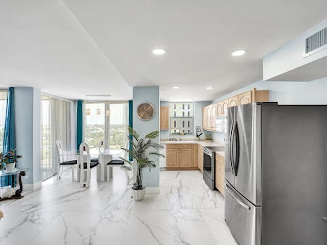 Apartment for sale in Pompano Beach, Florida
