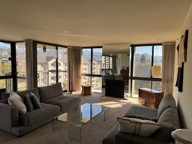 Apartment for sale in Glendale, California