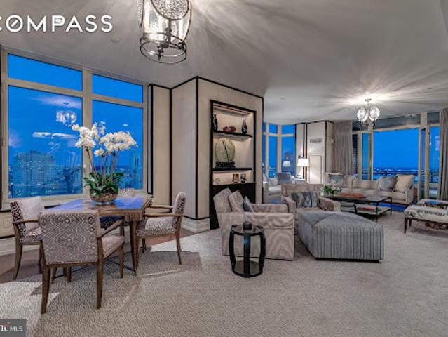 Apartment for sale in Philadelphia, Pennsylvania