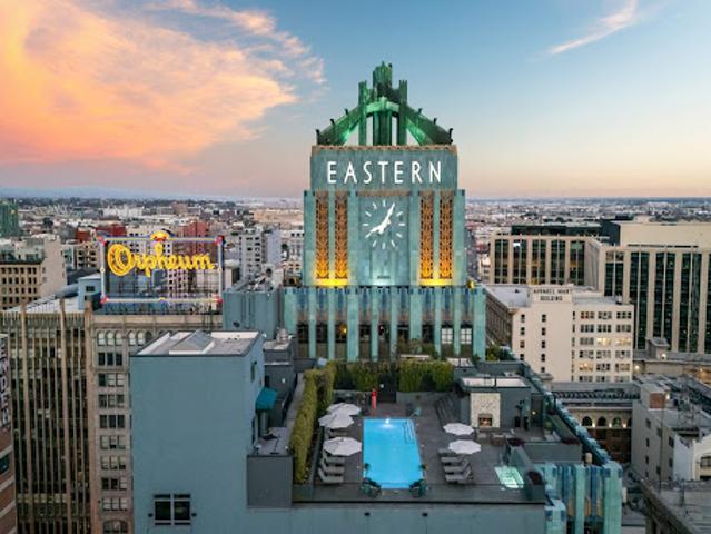 Apartment for sale in Los Angeles
