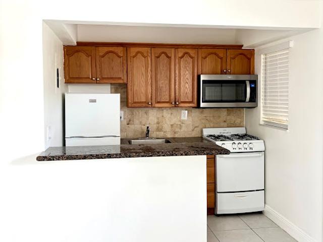 Apartment for rent in Coral Gables, Florida