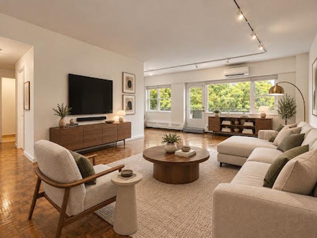 Apartment for sale in Woburn, Ontario