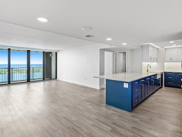 Apartment for sale in West Palm Beach