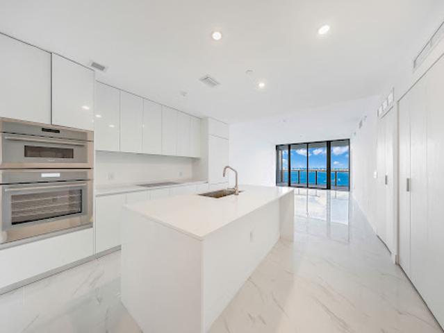 Apartment for sale in Miami, Florida