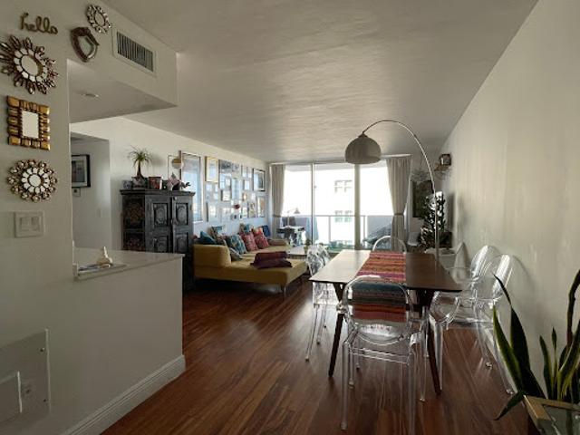 Apartment for sale in Miami Beach, Florida