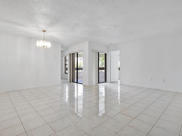 Apartment for sale in Miami, Florida