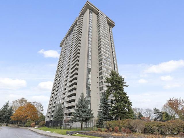 Apartment for sale in Woburn, Ontario