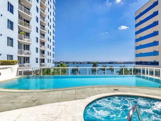 Apartment for sale in West Palm Beach, Florida