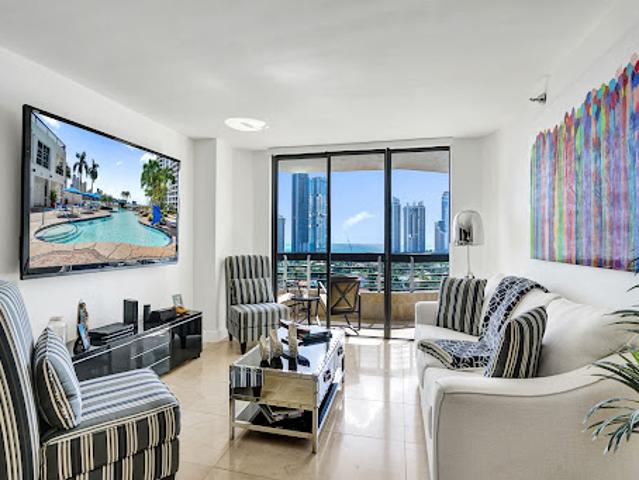Apartment for sale in Aventura, Florida