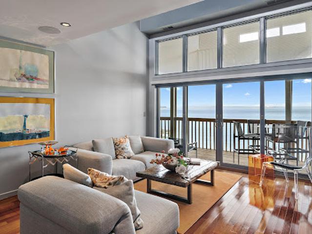 Apartment for sale in Annapolis, Maryland