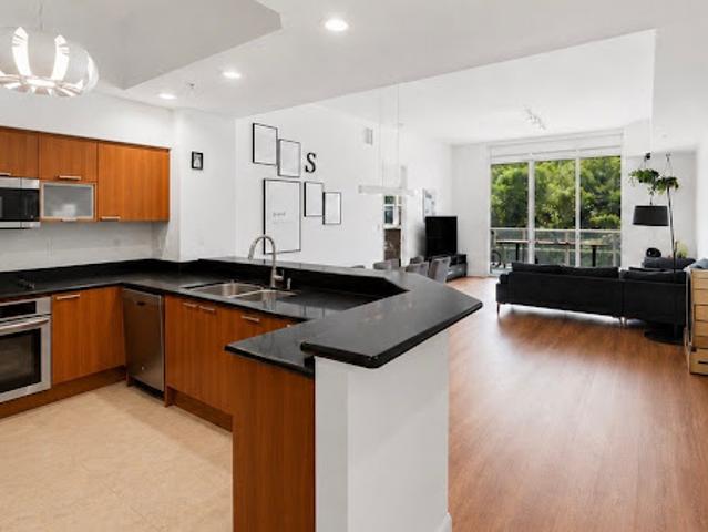 Apartment for sale in North Miami, Florida