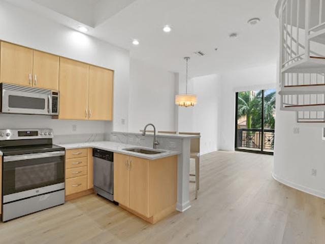 Apartment for sale in West Palm Beach, Florida