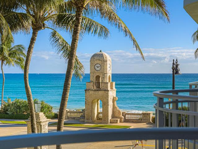 Apartment for sale in Palm Beach, Florida