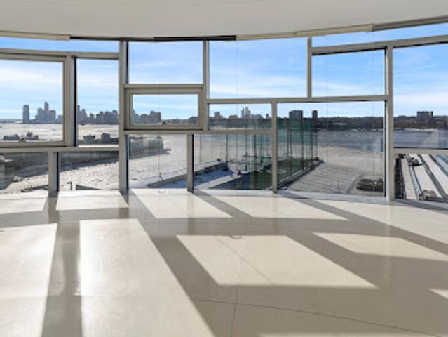 Apartment for sale in Arverne, New York