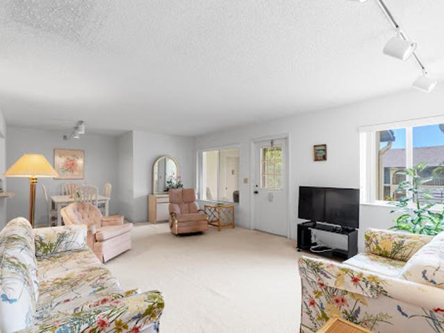 Apartment for sale in Greenacres Apartment for sale in Greenacres