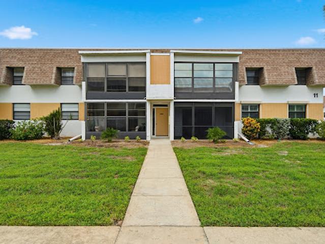 Apartment for sale in Indialantic, Brevard County
