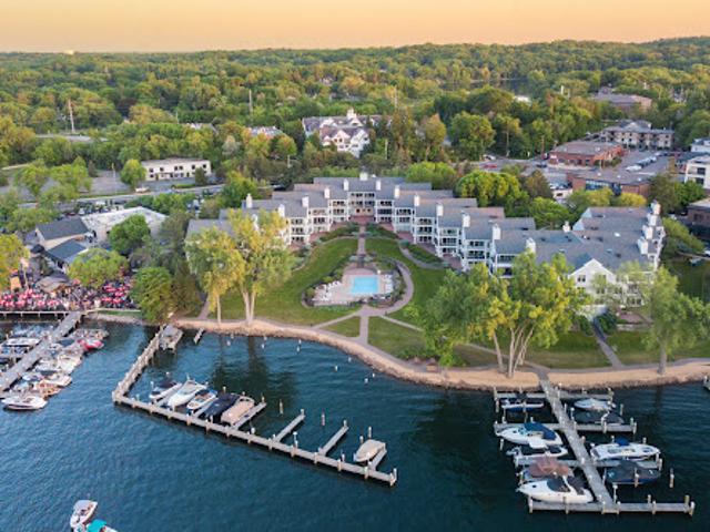 Apartment for sale in Hennepin, Minnesota