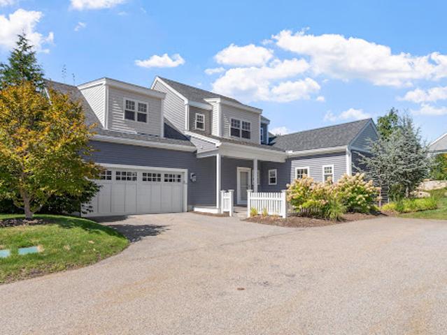 Apartment for sale in Ashland, Massachusetts