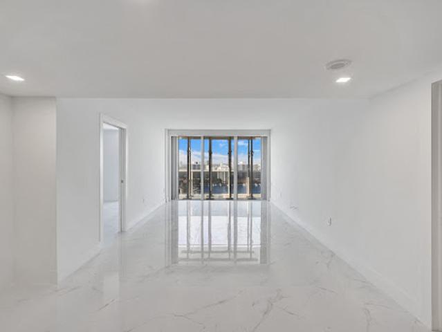 Apartment for sale in Aventura