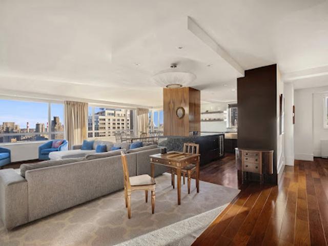 Apartment for sale in New York, Arverne
