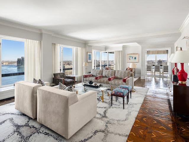 Apartment for sale in Arverne, New York