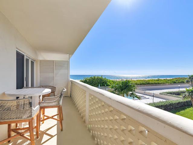 Apartment for sale in Palm Beach, Palm Beach County