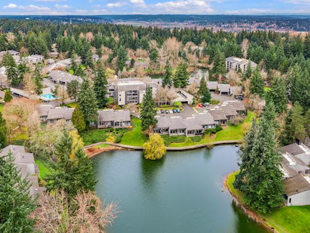 Apartment for sale in Redmond, Washington