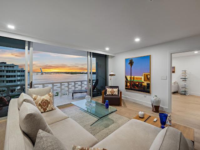 Apartment for sale in Palm Beach, Florida