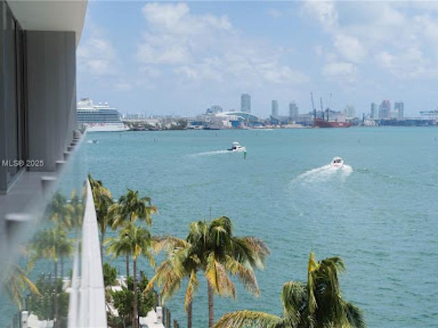 Apartment for sale in Miami, Florida