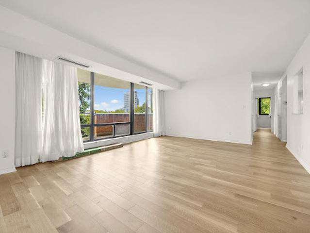Apartment for sale in Toronto, Golden Horseshoe