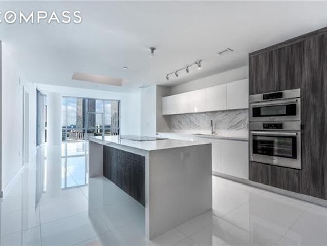 Apartment for sale in Miami, Florida