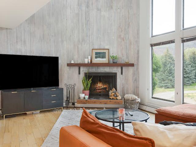 Apartment for sale in Eagle, Colorado