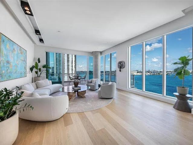 Apartment for sale in Miami, Florida