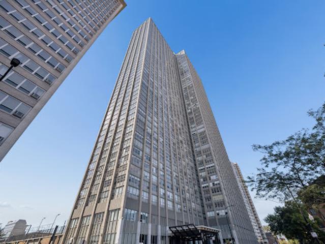 Apartment for sale in Chicago, Cook County