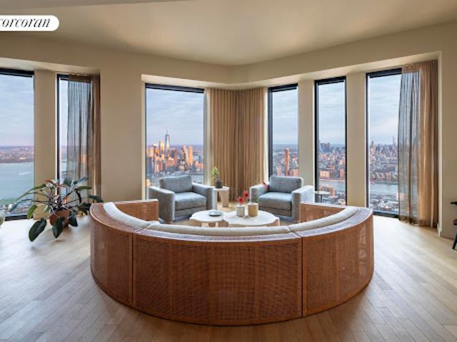 Apartment for sale in Arverne, New York