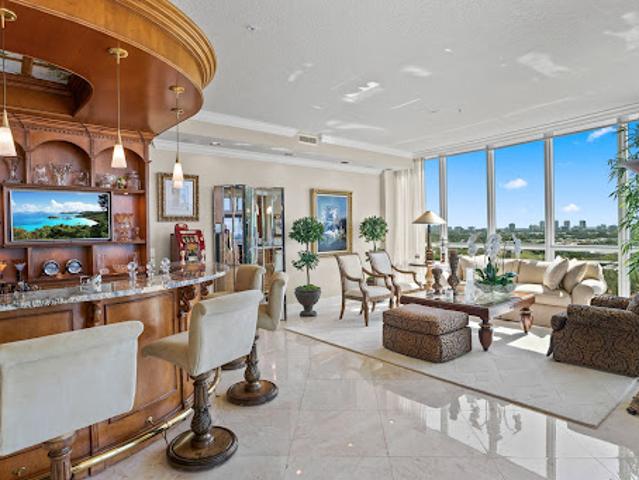 Apartment for sale in Fort Lauderdale, Florida
