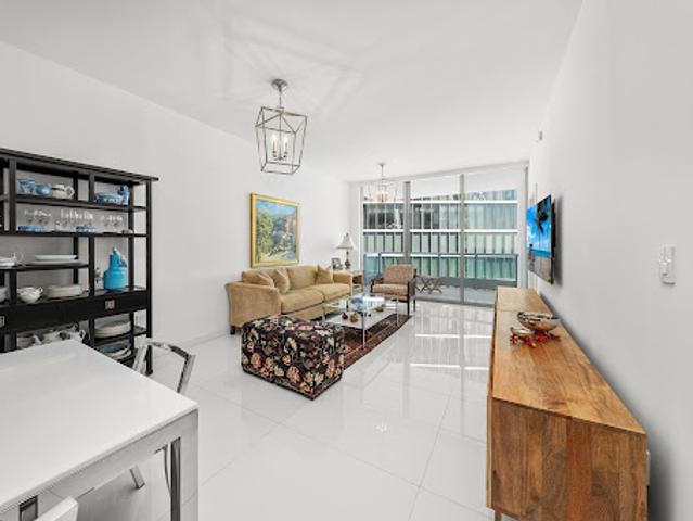 Apartment for sale in Miami, Miami-Dade County