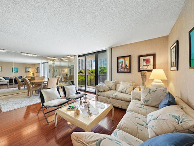 Apartment for sale in Aventura, Florida